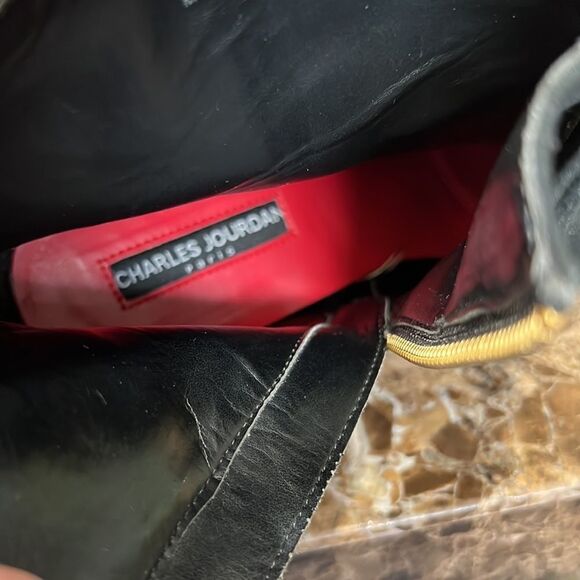 Charles Jourdan FERRIS Fringe Bootie - Picture 10 of 11